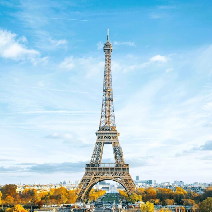 🗼 Chasing the Iron Lady: Unique & Crowd-Free Eiffel Tower Experiences Near Hôtel Eiffel Seine