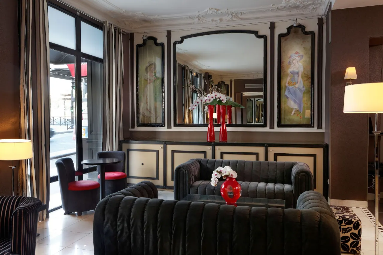 Hotel Eiffel Seine (32)